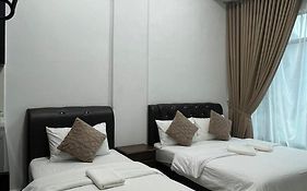 Hassma Studio Apartment At Kompleks Mutiara Gm