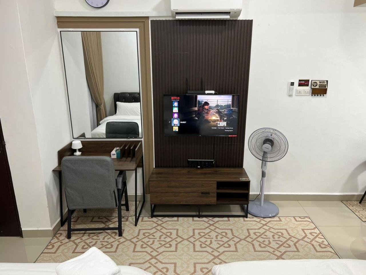 Hassma Studio Apartment At Kompleks Mutiara Gm Gua Musang Luaran gambar